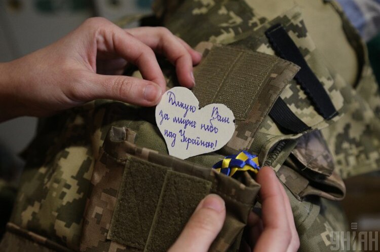 Детальніше про статтю Волонтерство під час війни